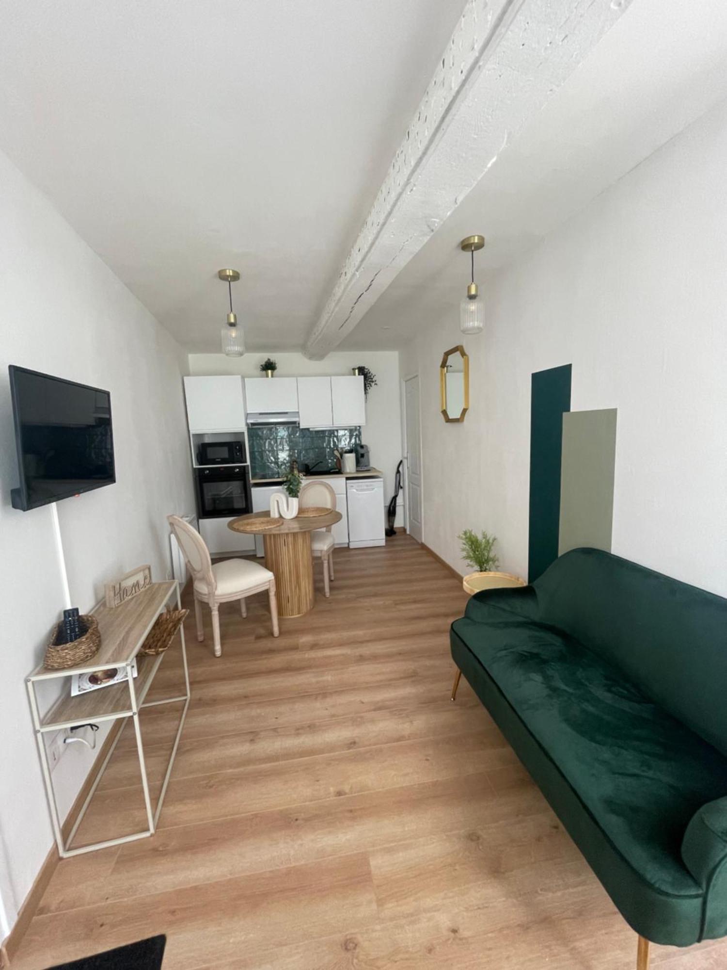 Au Coeur De La Baie Apartment แซ็งต์-วาเลรี-ซัวร์-ซอมม์ ภายนอก รูปภาพ